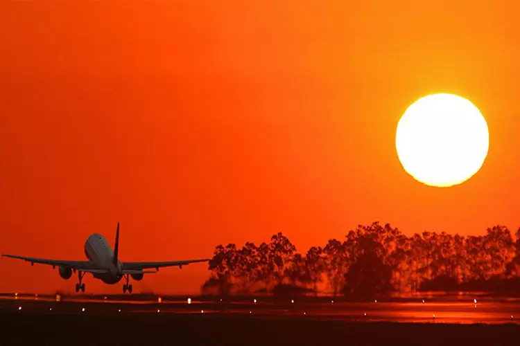 Airplain-sunset Airplain-sunset