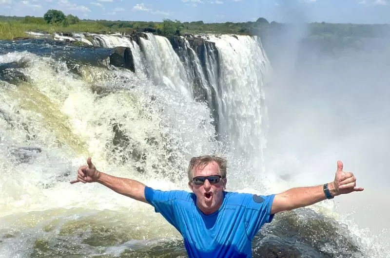 Website – program – Vic Falls Website - program - Vic Falls